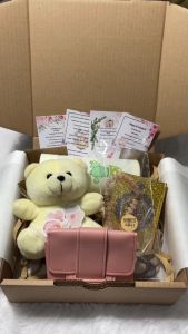 kado buat cewek ultah / kado untuk pernikahan / kado untuk cewek / kado wisuda / kado buat bu guru