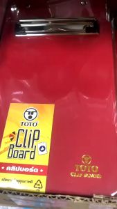 💙 คลิปบอร์ดพลาสติก TOTO 💙 คลิปบอร์ด โตโต้ ขนาดเล็ก A5 (14.85 x 21cm.) แฟ้มหนีบ กระดานรองเขียน (ราคา/อัน) | KKNT