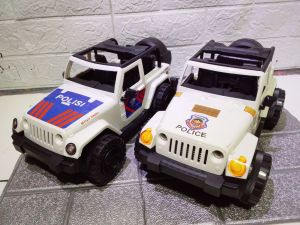 OBRAL LEBAY....MAINAN ANAK MOBIL JEEP POLISI (variasi lampu Disco dan music)