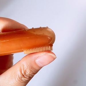 Baby Finger ToothBrush With Case Food-Grade Silicone Bristle Brush for Kids