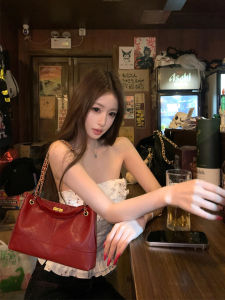 RedLuxuriousTotebagsWomensCrossbodyBridalPackageFashionable Chains Softenedhandles PureColorInternal Structures