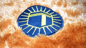 Sajadah Bulu Berkualitas Tinggi & Anti Slip