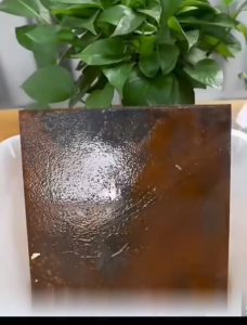 Dung dịch tẩy rỉ sét trên nền nhàkim loạisắt thép  TOPHOUSE giảm thiểu quá trình oxi hóa trên vật liệu xây dựng