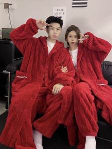 Thickened Coral Fleece Pajamas for Couples Winter Style Red Marriage Robe Lucky Year Sleepwear Long Length Polyester Fiber