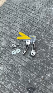 FootStep Injakan Kaki Belakang Scoopy Beat FI ESP POP Vario 110 125 150 Genio Spacy Chrome Honda FOOT STEP PIJAKAN KAKI HONDA IMPORT Foot Step Pijakan Kaki Model Scoopy Honda Warna CROME STEP PIJAKANG BELAKANG MOTOR SEPASANG KIRI KANAN G3085 MOSCOW