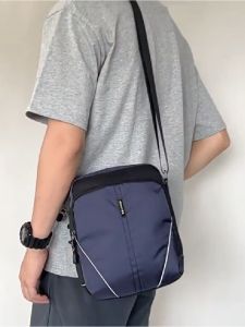 Water-Resistant Casual Crossbody Bag for Travel And Shopping 9.7 Inch IPAD Sleeve Square Mens Shoulder Bag Vertical Splicing