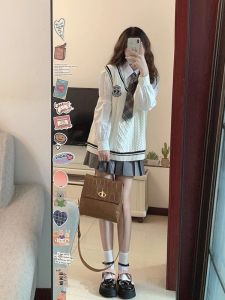 Sweet Style Knitted Shirt Vest Lazy College Style Womens Early Autumn Fashion Japanese Style Sweater Vest V-neck Pure Color