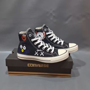 SEPATU CNVRS CT CLASIC HIGH X ELMO KAWS COOKIES HITAM PUTIH MOTIF KARAKTER 36-40
