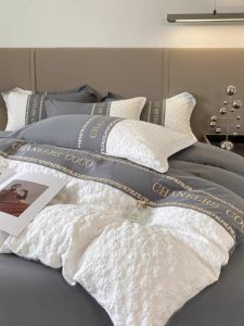 High-End 180 Thread Count Pure Cotton Bedding Set Four-Piece Suite for All Seasons Simple Lightweight Luxury Sensation