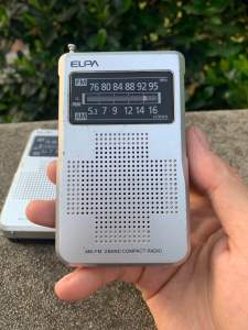 Radio bỏ túi ELPA ER-C67F AM/FM thương hiệu Nhật đã qua sử dụng