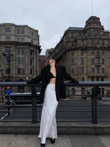 French White Acetate Satin Skirt Womens Summer Mid Length Long Length Silky Pendant High Waist Slim Looking Elegant Mermaid Dress