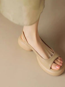 รองเท้าแตะส้นหนาแบบสวมหัวสำหรับผู้หญิง ฤดูร้อน 2025 ทรงหัวแหลม ส้นสูงปานกลาง พื้นยาง รองเท้าแตะสวมสบายสำหรับกลางแจ้ง