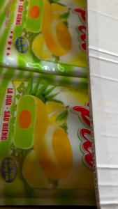 Bánh Pía Cao Lợi Hưng nhân Đậu xanh/Lá dứa Sầu riêng đặc biệt trứng xay túi lớn 1.020g (12 cái) ít ngọt/less sugar healthy ăn vặt biếu tặng đãi khách đặc sản Việt Lucas Farm shop
