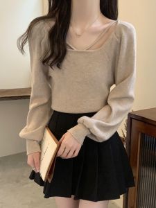 French Style Slim Fit Knitted Sweater Womens Short Lantern Sleeve Square Collar Fashionable Autumn Winter Top High Design Sense