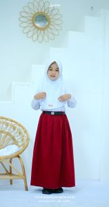 Jilbab Instan Serut Anak Ys 65 Kids By Yasmin: Hijab Sekolah Jilbab Daily School & Jokowi Anak