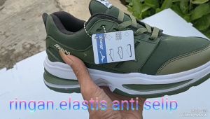 SEPATU SNEAKERS OLAHRAGA TERLARIS KOMBINASI WARNA ELEGANT BADMINTON VOLLY & CASUAL SPORT