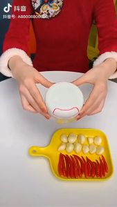 Dụng cụ xay tỏi ớt bằng tay Máy xay kéo tay