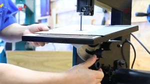 Máy cưa vanh ALLWIN ADJ230