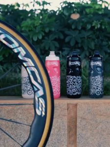 Santic Cycling Water Bottle Outdoor Sports Motorcycle MBT Road Bike Kettle Riding Equipment 750ML