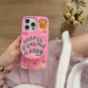 3D ขาตั้งยืดหดได้ เคสศัพท์ซิลิโคนสีชมพูสำหรับ iPhone 13 14 15 16 17 Pro Max เคสซิลิโคนนุ่มป้องกันสำหรับ iPhone 16 Pro Max