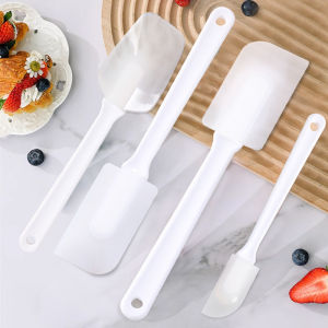 High-Temperature Resistant Silicone Baking Tool Small Medium Large Cream Cake Scraper Dough Stirring Kitchen Gadget