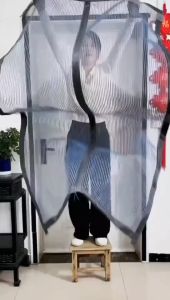 จัดส่งรวดเร็ว มุ้งลวดแม่เหล็ก ม่านกันยุงหน้าต่าง ประตู ขนาด100X210ซม.ตีนตุ๊กแก18ชิ้น ติดรอบแน่นมาก