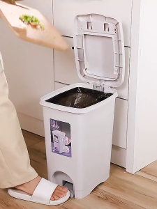 【local delivery】Kitchen hanging dustbin tong sampah dapur 厨房壁挂垃圾桶 wall-mounted trash bin with lid 2 ways to open the lid-COZII