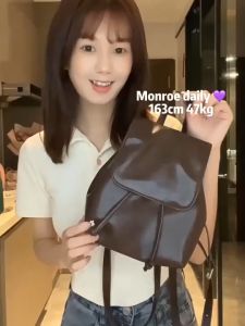 Kaus Lengan Pendek Baru Mode Retro Gaya Korea Atasan Kerah Polo Musim Panas Wanita