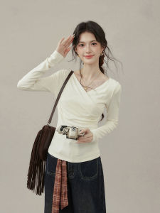 French Style Long Sleeve V-Neck T-Shirt Womens Slim Fit Base Shirt Top Irregular Cross Design Autumn New Fashion Inner Wear