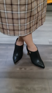 [ẢNH THẬT - FREESHIP] Boots thời trang nữ cổ thấp ROSATA RO690 -8F- ĐenNude -HÀNG VIỆT NAM-BKSTORE