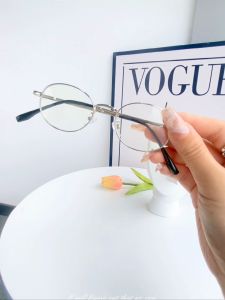 Photochromic Glasses For Nearsighted Anti Blue Light Eyeglass for Women and Men Matel Replaceable Lenses