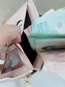 กระเป๋าสตางค์น่ารัก กระเป๋าสตางค์ผู้หญิง กระเป๋าตัง D6070