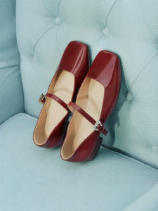 Basto | Minimalist Retro Fashion Commuter Square Toe Mary Jane Shoes
