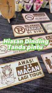 Decor Art - 10x20 Cm Hiasan Dinding Tempel Variasi Tanda Pintu Kamar CCTV Perhatian Motif DOOR