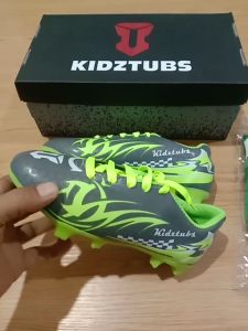 KIDZTUBS Sepatu Bola Anak Paket Komplit Sepatu Bola Tas Skin Deker Kaos Kaki Usia 6-10 Tahun Size 28 29 30 31 32 33 34 35 36 37 KDZ1602010425