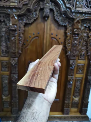 papan kayu cendana ukuran 45cm x 5cm x 1cm