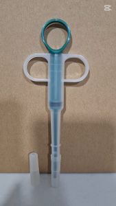 Bộ dụng cụ hỗ trợ cho chó mèo uống thuốc Feeding Kit dụng cụ tập uống thuốc cho chó mèo - Nuôi Pet Shop