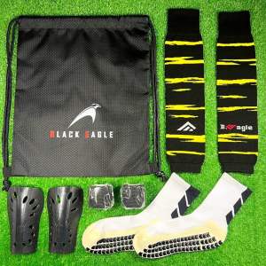 ชุดเซ็ท 5ชิ้น พร้อมแข่ง อุปกรณ์เตะฟุตบอล กระเป๋ากีฬา Black Eagle +ถุงเท้ากันลื่น+ถุงเท้าตัดข้อ+สนับแข้ง+ผ้าเทปล๊อค Sport ออกกำลังกาย กีฬา