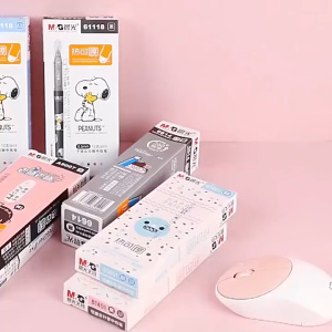Set 4 bút gel nước tẩy xóa được M&G hình Snoopy SKP61118 nét 0.5mm - Bút 61118 ruột thay 3020 (3005)
