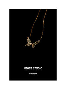 HeuteStudio French Vintage Butterfly Diamond Necklace Womens 3D Fairy Design Unique Style Alloy Engraving Fresh out Fashion Jewelry