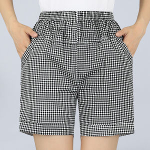 Lightweight Cotton Linen Mom Shorts Casual Summer Outfit Loose Fit Five-Button Pants for Middle-Aged Women Checkered Pattern
