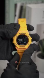 Jam Tangan Pria Casio G-Shock G-Squad GBD-300-9D Black Dial Orange Resin Band