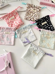 Tas penyimpanan serut beruang kartun tas kosmetik tas lipstik tas koin tas pengepakan perjalanan