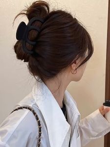 Jepit Rambut Wanita: Aksesoris Rambut Gaya Korea