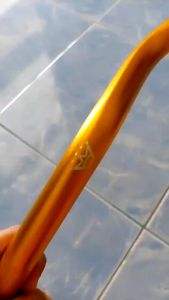 แฮนด์มงกุฎ ทรงต่ำ ใส่Msx/ksr/Mslaz/ZoomerX/Z125-Z300/PCX ติดทนนาน ไม่ลอก ขนาด22 MM แฮนด์ผอม 1 ชิ้น