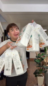 BUY 2 TAKE 2 Munafie Hanging Facial Tissue Paper 4-Ply Virgin Wood Pulp Soft Gentle Lint-Free Skin-Friendly Tissue for Whole Family Daily Care Household Use