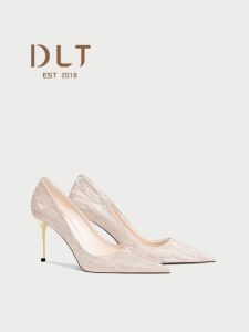 เจ้าสาวคริสตัลแต่งงานรองเท้าส้นสูงรองเท้าสบาย สำหรับงานกลางคืน ปาร์ตี้ สไตล์ฝรั่งเศส รองเท้าเดี่ยวหัวแหลม PU ซับใน พื้นยาง