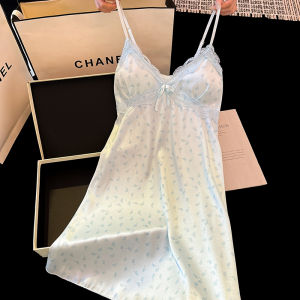 MiiOW | ชุดนอนผู้หญิง Pure Desire Lace Trim Strap Dress ฤดูร้อน 2025 ชุดนอนแขนกุดพิมพ์ลายดอกไม้ ชุดนอนแบบสวมหัว ชุดนอนสั้น