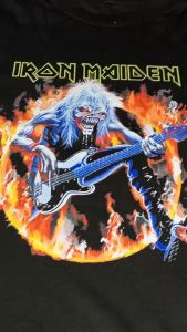 KurniaKaos T-Shirt Kaos Distro Musik Band IRON MAIDEN bahan 24s