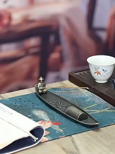 Lư đồng mini ngư chu lão ngư ông trên thuyền đế cắm nhang xông trầm độc đáo
